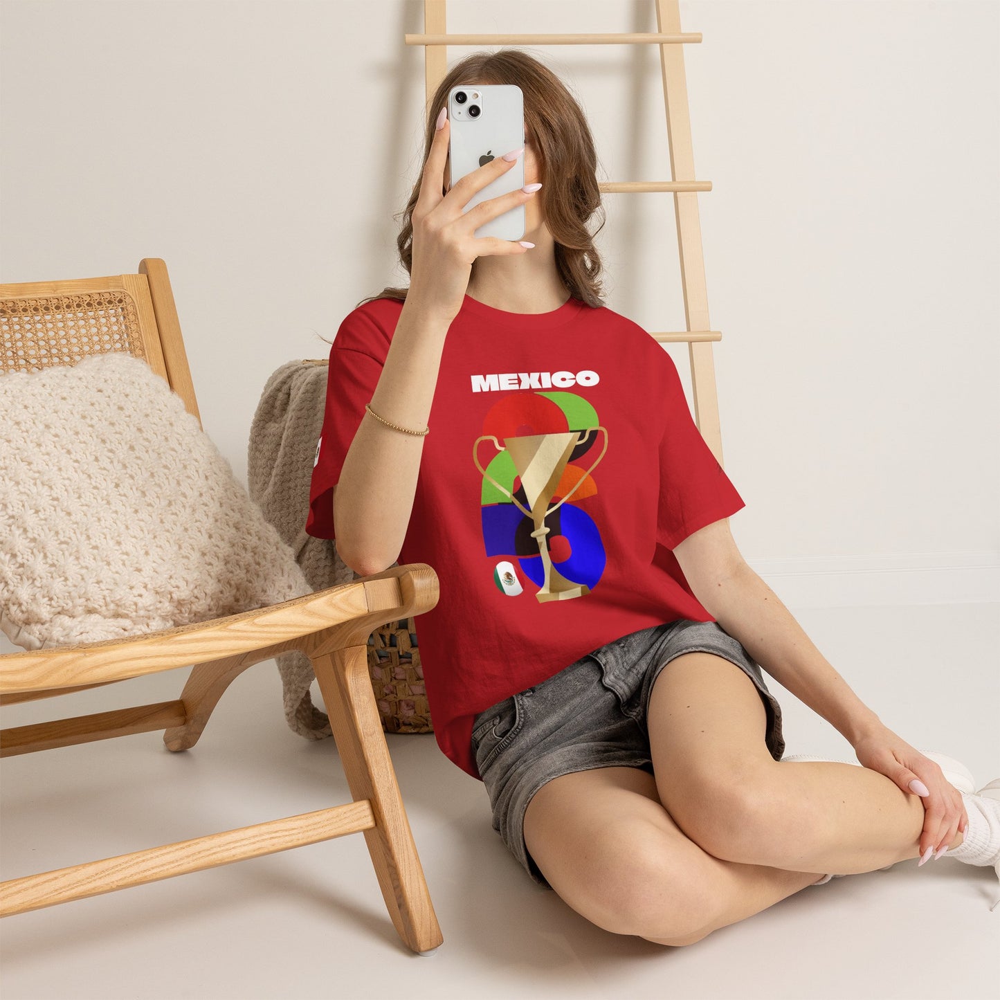Mexico Football T-Shirt - Unisex Mexico Soccer Fan Tee with Flag (2026)